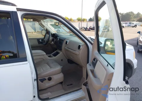 2004 Ford Expedition Eddie Bauer from USA, damaged, VIN 1FMPU17L84LB67912